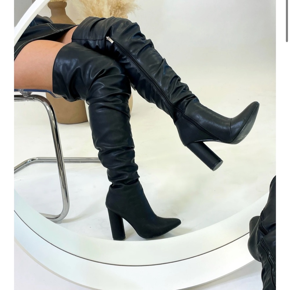 Laura’s Boutique Black Leather Thigh High Boots